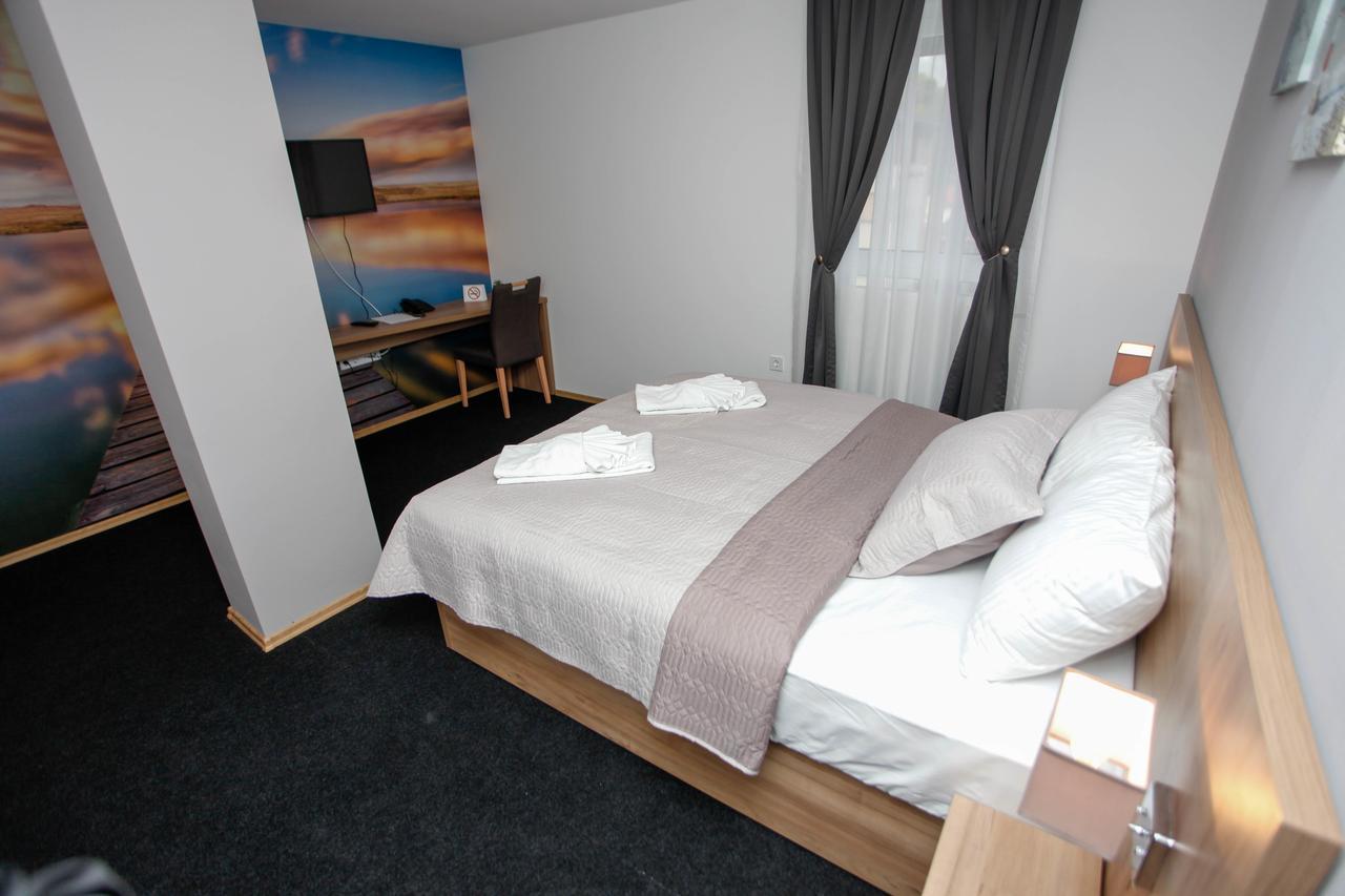 Hotel Kakanj Экстерьер фото